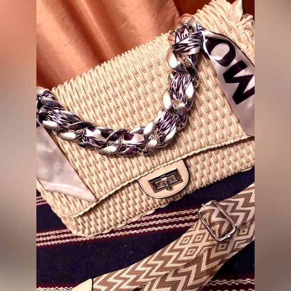New NWT beige tan taupe vegan leather elegant shoulder or crossbody handbag - Picture 1 of 16